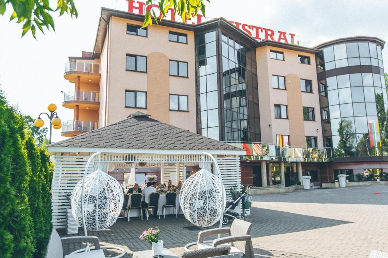Hotel Mistral Marki  Ngoại thất bức ảnh
